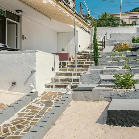 Idyllia 2 Apartment Pisia Exterior photo